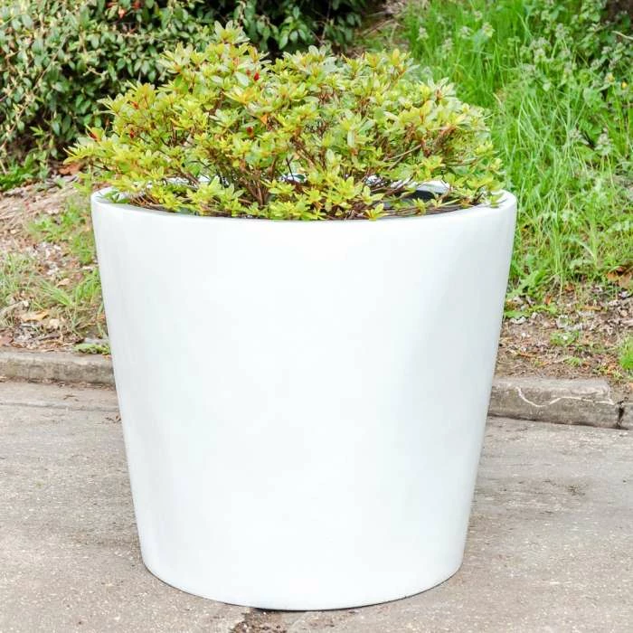 H73cm Large Classic Stone Composite Planter in White 2 H73cm Large Classic Stone Composite Planter in White - Image 2