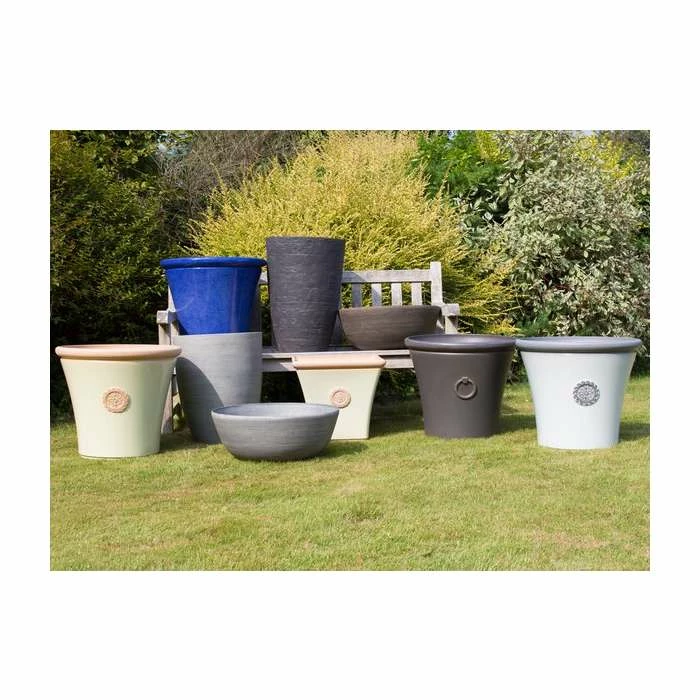 44cm Tuscan Flared Square Planter in Light Pistachio with Terracotta 7 44cm Tuscan Flared Square Planter in Light Pistachio with Terracotta - Image 7